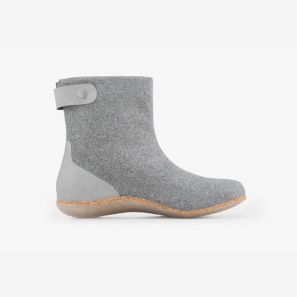 District Shoes - Disctrict by Sole Grey Wool ReCork Felt Zip Boots Sz 8 Stride Recycled Rubber